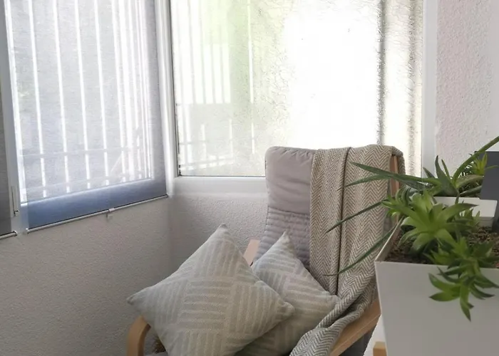 Tiny Hideaway - Charming By Sea Garden * Varna